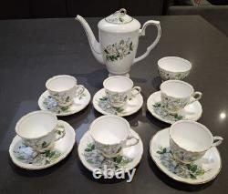 Ensemble de thé/café en porcelaine fine Royal Stafford Camélia vintage (État excellent)