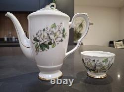 Ensemble de thé/café en porcelaine fine Royal Stafford Camélia vintage (État excellent)