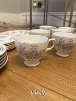 Ensemble de thé, café et gâteau en porcelaine vintage Colclough 'Coppelia' rare