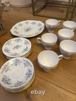 Ensemble de thé, café et gâteau en porcelaine vintage Colclough 'Coppelia' rare