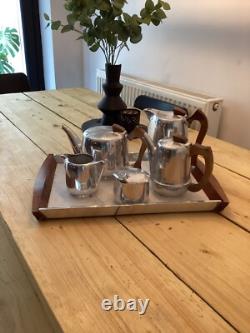 Ensemble de thé et café Picquot Ware Magnalium en métal, 5 pièces des années 1950 avec plateau