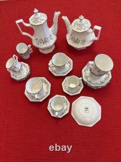 Ensemble de thé et café anglais Johnson Brothers vintage. (1980-90)