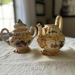 Ensemble de thé et café en majolique vintage du milieu du siècle, floral rose, Italie, Capodimonte, 14 pièces