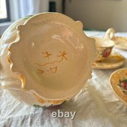 Ensemble de thé et café en majolique vintage du milieu du siècle, floral rose, Italie, Capodimonte, 14 pièces