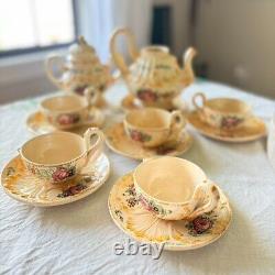 Ensemble de thé et café en majolique vintage du milieu du siècle, floral rose, Italie, Capodimonte, 14 pièces