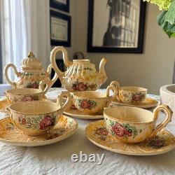 Ensemble de thé et café en majolique vintage du milieu du siècle, floral rose, Italie, Capodimonte, 14 pièces