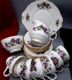 Ensemble de thé et café en porcelaine anglaise vintage Duchess avec violettes - tasses et soucoupes