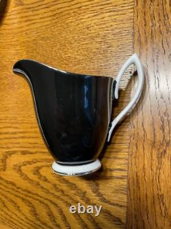 Ensemble de thé et café en porcelaine fine Royal Albert Masquerade vintage (bord argenté) 34 pièces