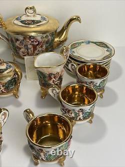 Ensemble de thé et café italien R. Capodimonte Italie, Porcelaine italienne vintage avec Chérubins.