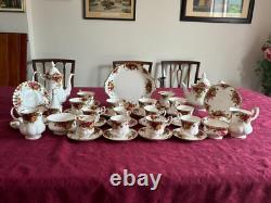 Ensemble de thé et café vintage Royal Albert Old Country Roses 44 pièces