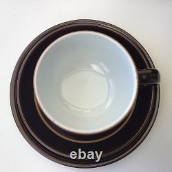 Ensemble de thé et café vintage en chocolat brun Denby Gourmet, comprenant lait et sucre, style café rétro.