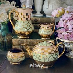 Ensemble de théière Sadler à pois dorés et cafetières 'Checker'Betty' Vintage 1940/50 - Très bon état Ensemble de théière Sadler à pois dorés et cafetières 'Checker'Betty' Vintage 1940/50 - Très bon état