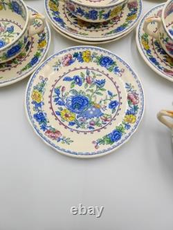 Ensemble mixte en porcelaine ironstone vintage Mason's Regency Pattern