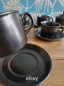 Ensemble rare de 4 tasses et soucoupes à café et thé vintage Wedgwood avec sucrier et crémier