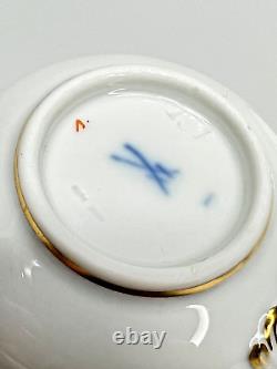 Ensemble tasse et soucoupe en porcelaine verte de Meissen avec dragon Ming vintage, 1er choix