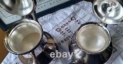 Ensemble thé / café en argent silverplate vintage de 5 pièces : sucrier, panier à biscuits, pince à servir