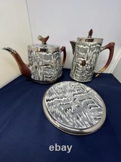 Ensemble vintage Arthur Wood « Silver Shield » de théière ou cafetière avec support