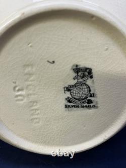 Ensemble vintage Arthur Wood « Silver Shield » de théière ou cafetière avec support