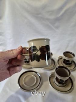 Ensemble vintage de 5 tasses à café et soucoupes Arabia Finland Ruija, années 1970