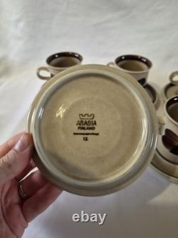 Ensemble vintage de 5 tasses à café et soucoupes Arabia Finland Ruija, années 1970