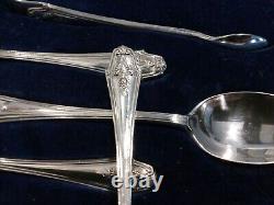 Ensemble vintage en argent sterling de 12 cuillères à café et une pince à sucre Londres 1938 154g