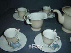 Exceptionnel Vintage 14 Pièces À La Retraite Lladro Set Café Thème Chiens Puppy Rare