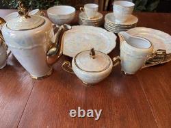 Gerbruder Benedikt. Service à café/expresso en nacre. 35 pièces. Vintage