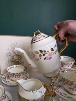 H&M Sutherland Service à café et à thé en porcelaine fine vintage ivoire avec roses roses et dorures, duos et théière