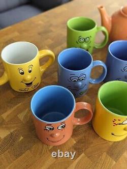 Les mugs à visage drôle de Trade Winds - Ensemble de 10 mugs rétro vintage et théière