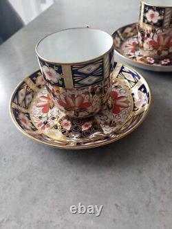 Pièce de cabinet vintage Couronne Derby Imari Tasses à café et soucoupes Menthe