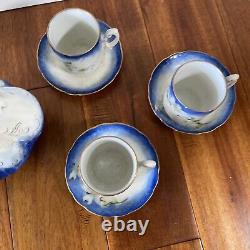 Pot à café en cacao et magnolia bleu et blanc avec 6 tasses et soucoupes, lot vintage de 14 avec bordure dorée