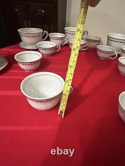 Rare Set de 24 Pièces de Thé, Café, Expresso Zsolnay Hongrie Vintage Célèbre