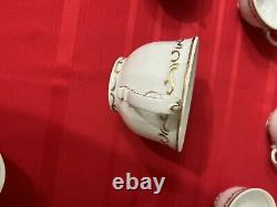 Rare Set de 24 Pièces de Thé, Café, Expresso Zsolnay Hongrie Vintage Célèbre