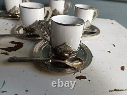 Rare Vintage Italian Demitasse Coffee set by MONOPOLI. 35 pièces. Années 1950. Jamais