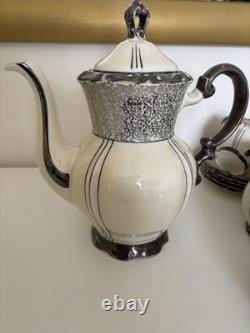 Rare ensemble de café en porcelaine Seltmann Weiden Bavaria vintage large. Noir et blanc.