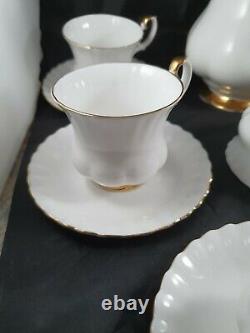 Royal Albert Fine Bone China White/with Gold Rim Val D'or 15 Pieces Coffee Set