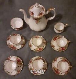 Royal Albert Old Country Roses Chine Coffee Set En Excellent État