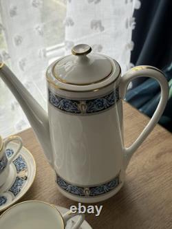 Service à café Aynsley Rembrandt pour 6 personnes, en très bon état, vintage