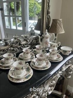 Service à café Royal Albert Berkeley, 21 pièces : théière, tasse, soucoupe, lait, sucre.