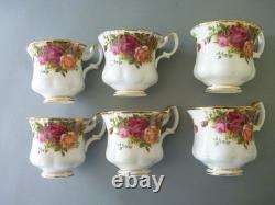 Service à café Royal Albert Old Country Roses 22 pièces, trio théière, assiette, pichet, bol