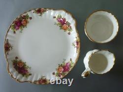 Service à café Royal Albert Old Country Roses 22 pièces: vieille théière, trio, assiette, pichet, bol