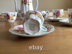 Service à café Shelley Vintage Begonia 13427 en porcelaine de Chine, en très bon état, acheté vers 1946.