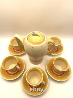 Service à café Susie Cooper Burslem 5 tasses et soucoupes plus cafetière vintage Service à café Susie Cooper Burslem 5 tasses et soucoupes plus cafetière vintage