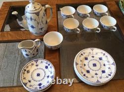 Service à café bleu et blanc Mason, cafetière, pot à lait, 6 tasses et sous-tasses, vintage