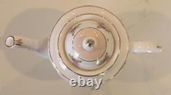 Service à café/démitasse vintage Royal Standard à petites roses, 15 pièces, pour six personnes