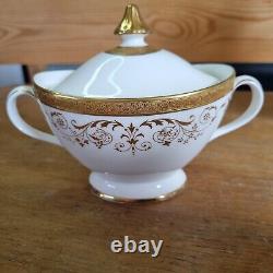 Service à café en 3 pièces Vintage Royal Doulton Bone China Belmont Gold H4991