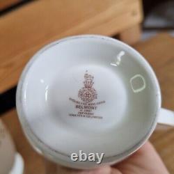 Service à café en 3 pièces Vintage Royal Doulton Bone China Belmont Gold H4991