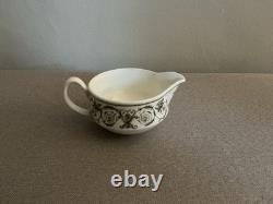 Service à café en porcelaine Bone China Wedgewood Perugia vintage pour 12 personnes