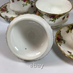 Service à café en porcelaine bone china Royal Albert Old Country Roses de 15 pièces