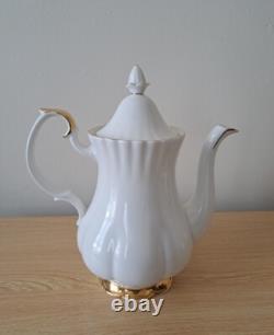 Service à café en porcelaine bone china Royal Albert Val Dor avec dorure, 15 pièces, vintage, utilisé